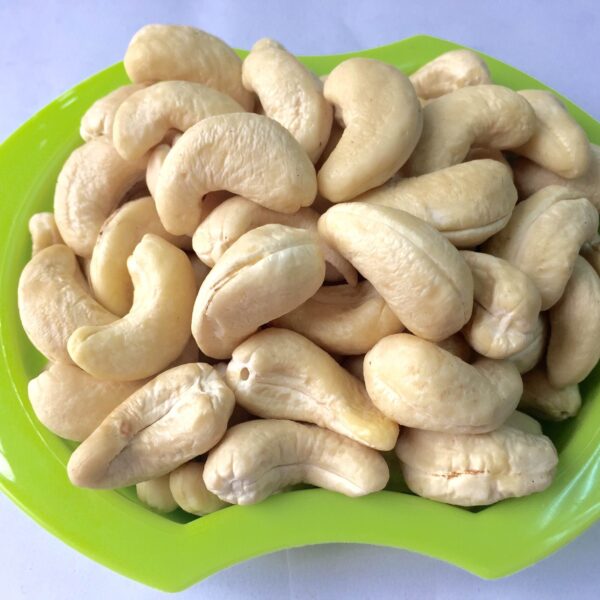 GrandChoice W240 Pure Jumbo Cashewnuts - Image 4